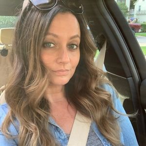 Meet your Posher, Sabrina